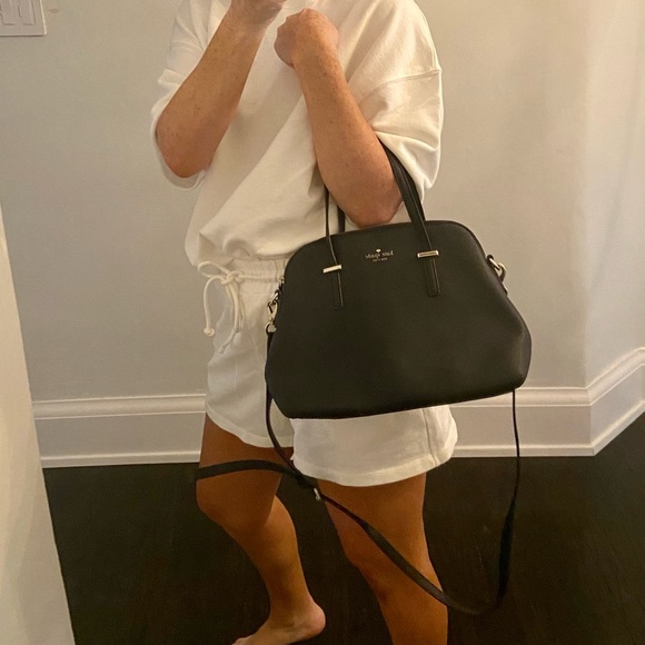 Black Kate Spade tote - Picture 3 of 11